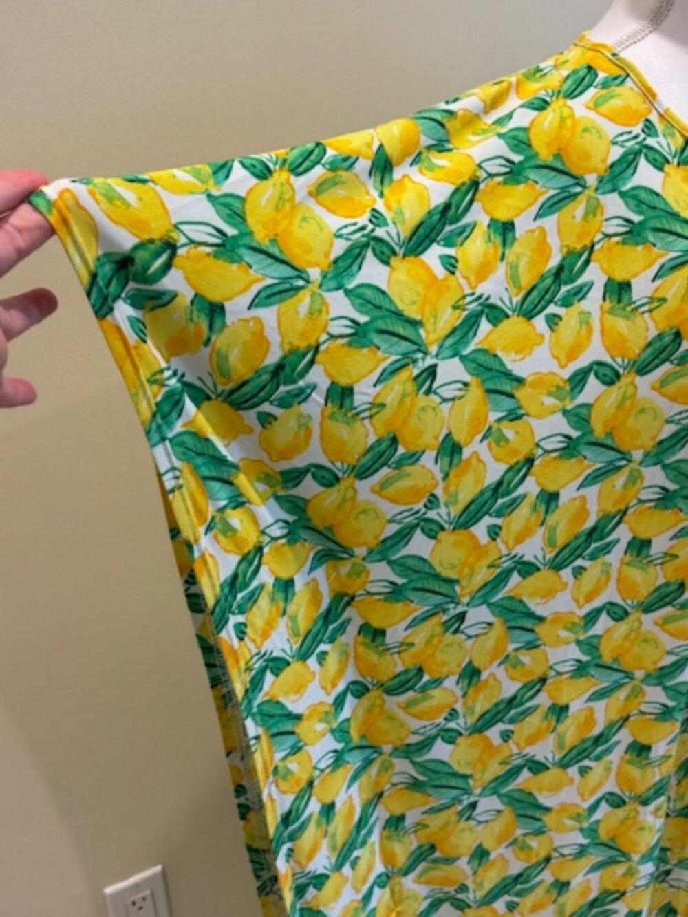 Gabriella Vibrant Lemon Caftan - One Size - Picture 4 of 7